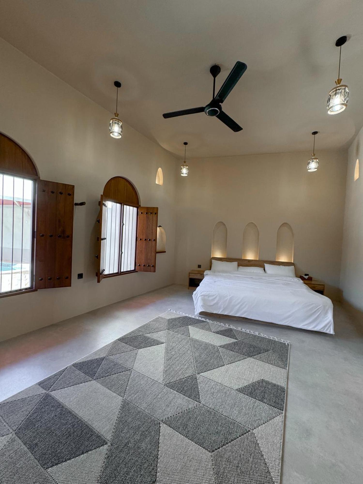 بيت أرض الثراء Rich Land House Nizwa Esterno foto